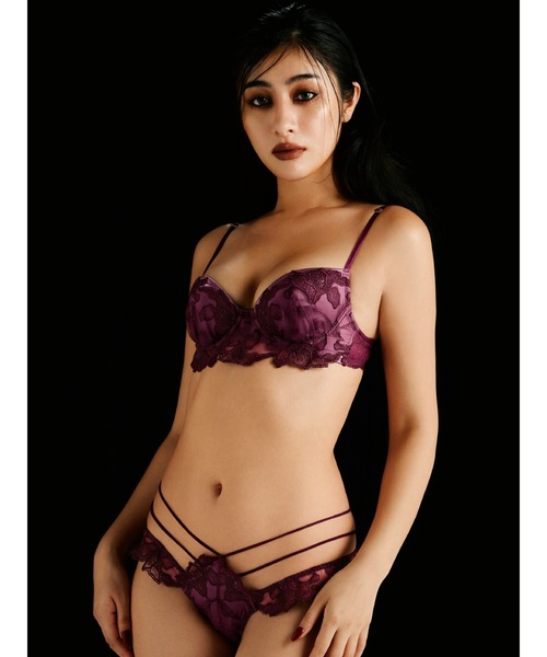 LINGERIEAM（ランジェリアム）の「マジェスティックリリー