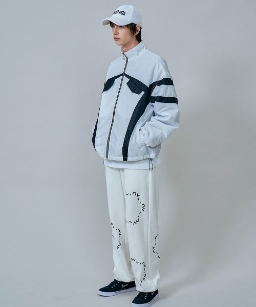 OY（オーワイ）の「『OY/オーワイ』ROUND LOGO JOGGER PANTS/ラウンドロゴジョガーパンツ（その他パンツ・メンズ・ホワイト/ブラック/グレー/グリーン・FREE）」の11枚目の写真
