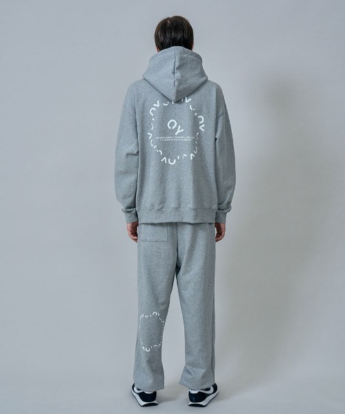 OY（オーワイ）の「『OY/オーワイ』ROUND LOGO JOGGER PANTS/ラウンドロゴジョガーパンツ（その他パンツ・メンズ・ホワイト/ブラック/グレー/グリーン・FREE）」の17枚目の写真