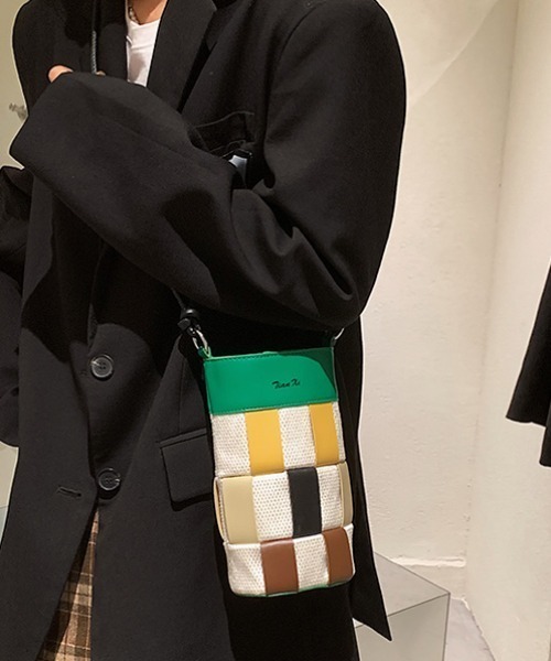 MANGROVE(マングローブ)の「マルチカラーバケットバック(ショルダーバッグ・レディース・グリーン/ホワイト/ベージュ・FREE)」の12枚目の写真