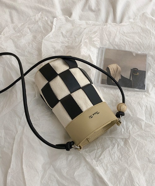 MANGROVE(マングローブ)の「マルチカラーバケットバック(ショルダーバッグ・レディース・グリーン/ホワイト/ベージュ・FREE)」の9枚目の写真