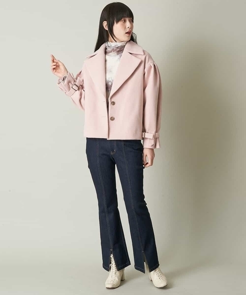 A de a.v.v（アードアー・ヴェ・ヴェ）の「フェイクウール袖ボリュームショートアウター（チェスターコート・レディース・カーキ/ライトピンク/ブラック・38/36）」の22枚目の写真