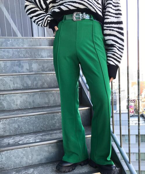 INGNI（イング）の「センターシーム／パンツA（その他パンツ・レディース・イエロー/ブラック/オレンジ/レッド/ピンク/グリーン/ブルー/グリーン系・FREE）」の14枚目の写真