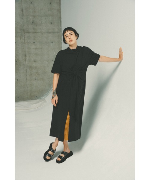 sawa takai(サワ タカイ)の「SCARF TANK DRESS(ワンピース・レディース・ブラック/パープル・S)」の2枚目の写真