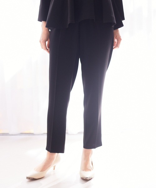 abahouse mavie（アバハウスマヴィ）の「ドライタッチサテンパンツ（その他パンツ・レディース・グレイッシュブルー/ネイビー/ブラック・36/38）」の5枚目の写真