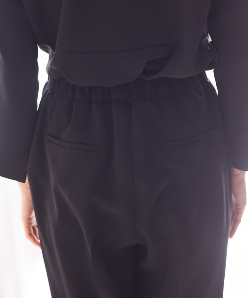 abahouse mavie（アバハウスマヴィ）の「ドライタッチサテンパンツ（その他パンツ・レディース・グレイッシュブルー/ネイビー/ブラック・36/38）」の6枚目の写真