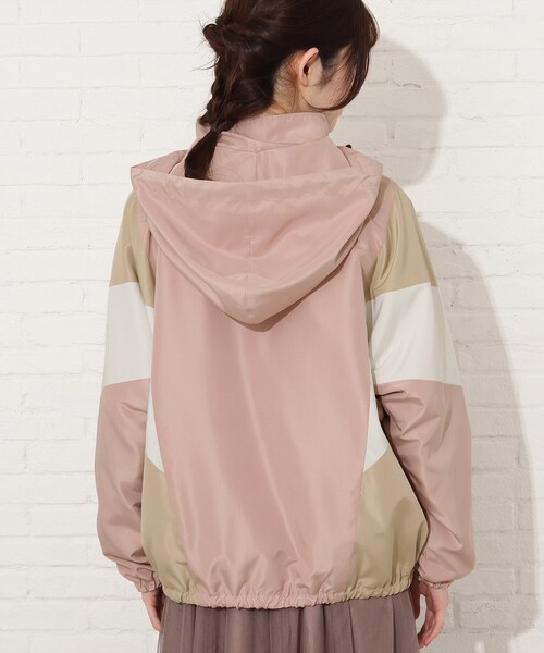 Cutie Blonde（キューティーブロンド）の「◆【S-L】コーデのアクセントに！カラー配色ブルゾン（ブルゾン・レディース・ブルー系4/ベージュ系4/ピンク系9/ネイビー系4・01/02/03）」の7枚目の写真