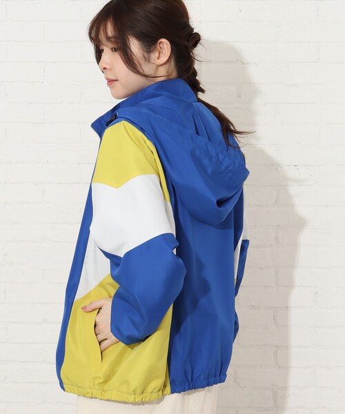 Cutie Blonde（キューティーブロンド）の「◆【S-L】コーデのアクセントに！カラー配色ブルゾン（ブルゾン・レディース・ブルー系4/ベージュ系4/ピンク系9/ネイビー系4・01/02/03）」の17枚目の写真