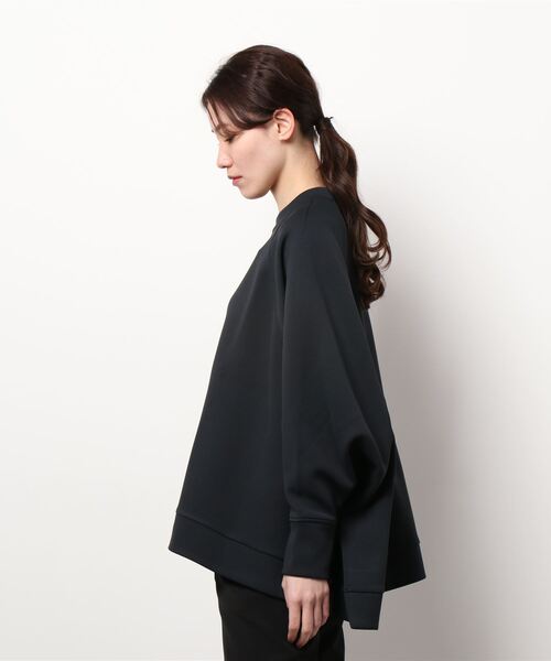 PICCIN（ピッチン）の「【日本製】ポンチョ風ダンボールニットプルオーバー（Tシャツ/カットソー・レディース・ブラック/ベージュ/ホワイト・M）」の4枚目の写真