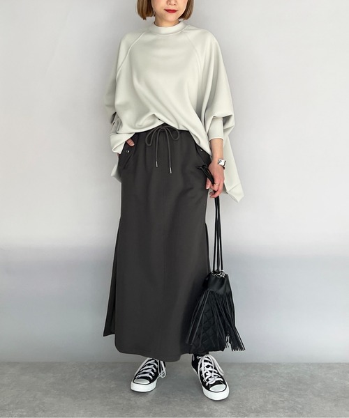 PICCIN（ピッチン）の「【日本製】ポンチョ風ダンボールニットプルオーバー（Tシャツ/カットソー・レディース・ブラック/ベージュ/ホワイト・M）」の14枚目の写真