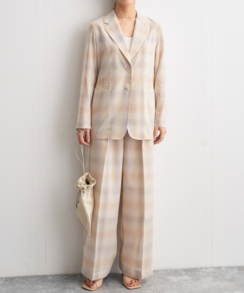 audrey and john wad(オードリーアンドジョンワッド)の「シアーオンブレーチェックセンタープレスワイドパンツ(その他パンツ・レディース・オレンジ/グレイッシュベージュ・S/M)」の4枚目の写真