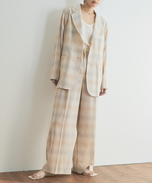 audrey and john wad(オードリーアンドジョンワッド)の「シアーオンブレーチェックセンタープレスワイドパンツ(その他パンツ・レディース・オレンジ/グレイッシュベージュ・S/M)」の10枚目の写真