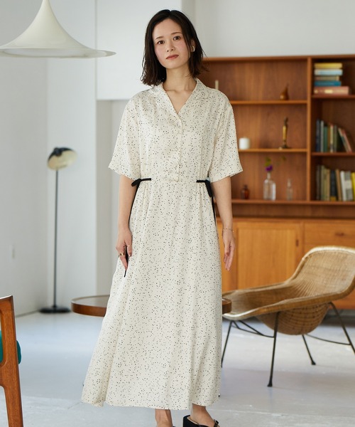 Jines(ジネス)の「【WEB限定/一部店舗】ドット柄開襟ワンピース(ワンピース・レディース・アイボリー/ブラック・FREE)」の3枚目の写真