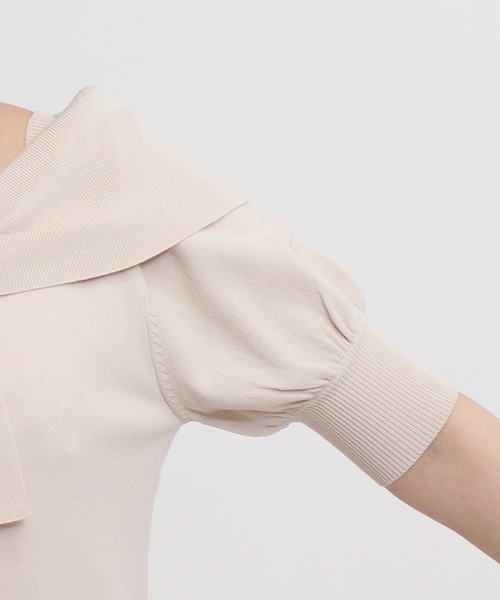 ASTORIA ODIER（アストリアオディール）の「ショールカラーリボンプルオーバー（ニット/セーター・レディース・ホワイト/ベージュ/ネイビー/ミント/マジェンタ/ラベンダー/チャコールグレー/グレイッシュベージュ・MEDIUM）」の16枚目の写真