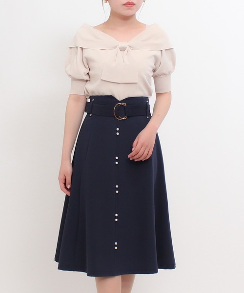 ASTORIA ODIER（アストリアオディール）の「ショールカラーリボンプルオーバー（ニット/セーター・レディース・ホワイト/ベージュ/ネイビー/ミント/マジェンタ/ラベンダー/チャコールグレー/グレイッシュベージュ・MEDIUM）」の20枚目の写真