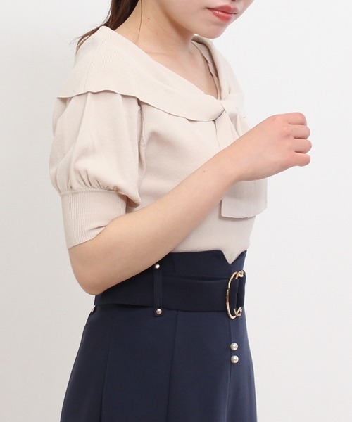 ASTORIA ODIER（アストリアオディール）の「ショールカラーリボンプルオーバー（ニット/セーター・レディース・ホワイト/ベージュ/ネイビー/ミント/マジェンタ/ラベンダー/チャコールグレー/グレイッシュベージュ・MEDIUM）」の19枚目の写真