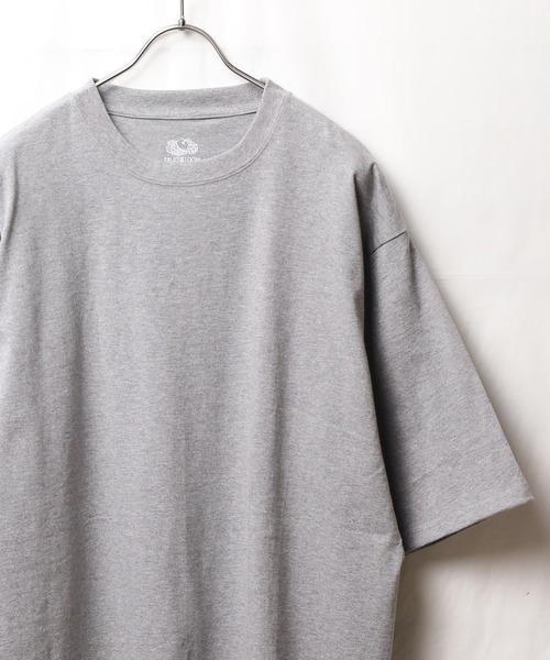 FRUIT OF THE LOOM(フルーツオブザルーム)の「★FRUIT OF THE LOOM★ 7oz HEAVY WEIGHT BIG T(Tシャツ/カットソー・レディース・ホワイト/ブラック/カーキ/杢グレー・MEDIUM/LARGE/X-LARGE)」の4枚目の写真