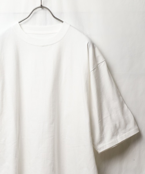 FRUIT OF THE LOOM(フルーツオブザルーム)の「★FRUIT OF THE LOOM★ 7oz HEAVY WEIGHT BIG T(Tシャツ/カットソー・レディース・ホワイト/ブラック/カーキ/杢グレー・MEDIUM/LARGE/X-LARGE)」の2枚目の写真