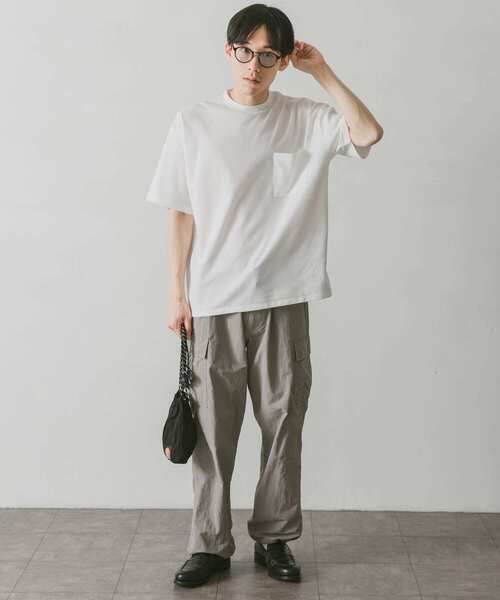 URBAN RESEARCH DOORS（アーバンリサーチドアーズ）の「ポンチBig Tシャツ（Tシャツ/カットソー・メンズ・スミクロ/ブルー系その他/ホワイト・42/40）」の9枚目の写真