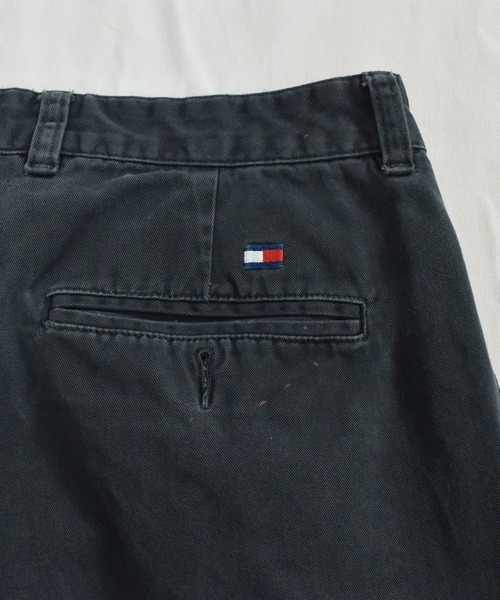 TOMMY HILFIGER（トミーヒルフィガー）の「【ヴィンテージ古着】90's TOMMY HILFIGER / トミーヒルフィガー チノパンツ（チノパンツ・メンズ・ブラック・33）」の7枚目の写真
