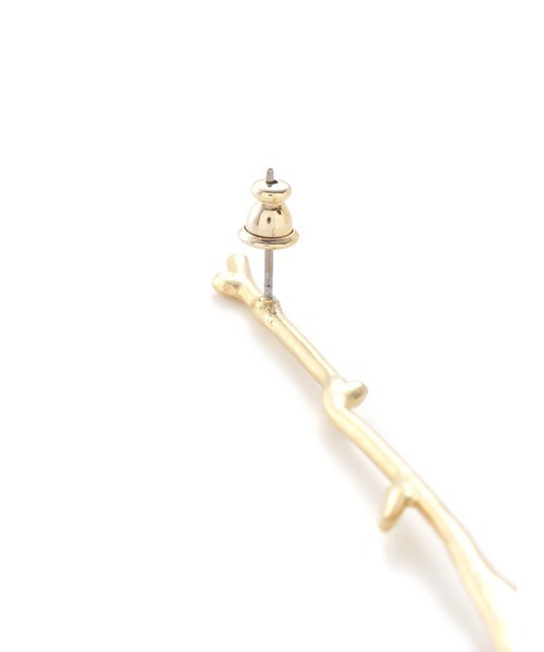 LILY BROWN(リリーブラウン)の「Lily branch ピアス(ピアス(両耳用)・レディース・ゴールド/シルバー・FREE)」の8枚目の写真