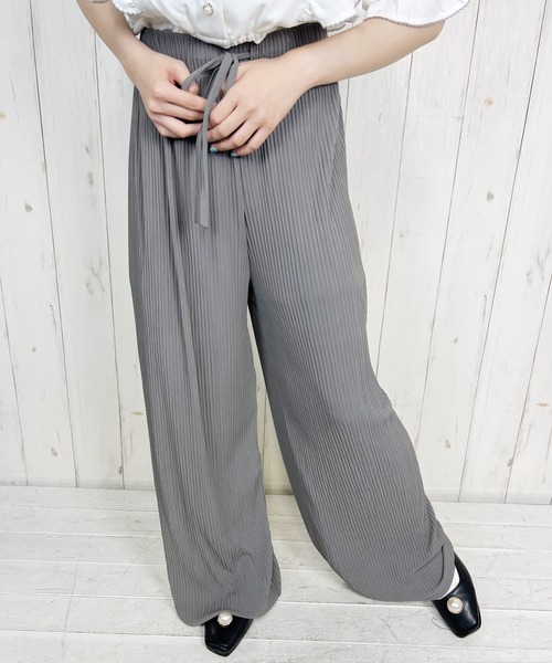 Clice de Paris(クリシェドゥパリス)の「K/プリーツパンツ(その他パンツ・レディース・ベージュ/ブラック/グレー・ONESIZE)」の10枚目の写真