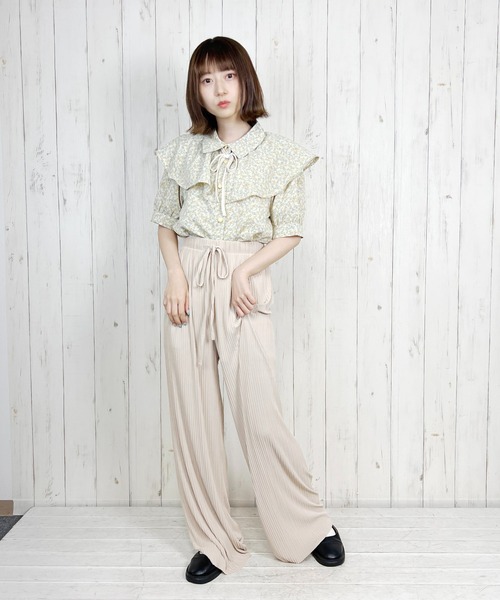 Clice de Paris(クリシェドゥパリス)の「K/プリーツパンツ(その他パンツ・レディース・ベージュ/ブラック/グレー・ONESIZE)」の16枚目の写真