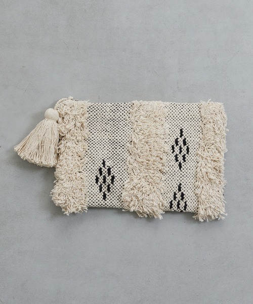 OUVRAGE CLASSE（ウヴラージュクラス）の「【Swaraj/スワラージ】クラッチバック（クラッチバッグ・レディース・ブラック/ゴールド・FREE）」の2枚目の写真