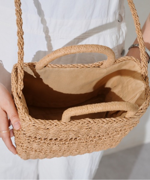 Chez toi（シェトワ）の「雑材2WAYデザイン編みショルダー（かごバッグ・レディース・ベージュ/グリーン/ライトベージュ・FREE）」の8枚目の写真