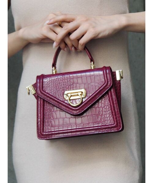 EVRIS(エヴリス)の「クロコライクハンドバッグ(ハンドバッグ・レディース・ブラック/パープル/ブラウン/ブルー・FREE)」の4枚目の写真
