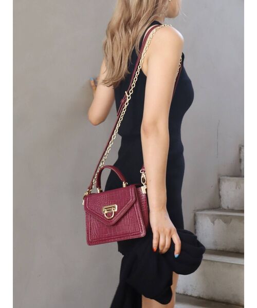 EVRIS(エヴリス)の「クロコライクハンドバッグ(ハンドバッグ・レディース・ブラック/パープル/ブラウン/ブルー・FREE)」の18枚目の写真