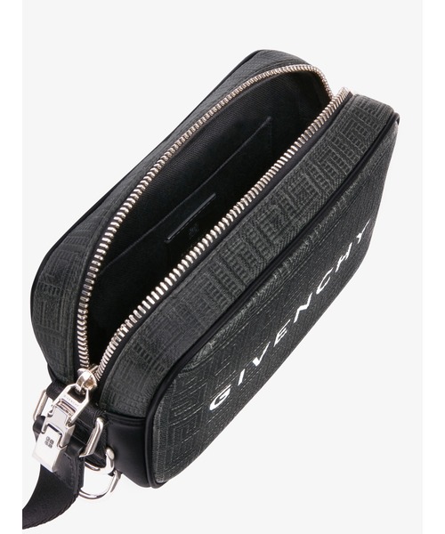 GIVENCHY(ジバンシイ)の「クロスボディバッグ - コーテッドキャンバス(ボディバッグ/ウエストポーチ・メンズ・ブラック・FREE)」の4枚目の写真