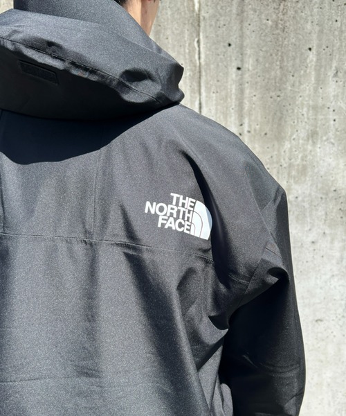 THE NORTH FACE(ザノースフェイス)の「国内未発売 THE NORTH FACE(ザ・ノースフェイス)/軽量 レトロフューチャーライト マウンテンパーカー ワンポイントロゴ/RETRO 1986 FUTURELIGHT MOUNTAIN JACKET(ブルゾン・メンズ・ブラック・M/L/XL)」の20枚目の写真