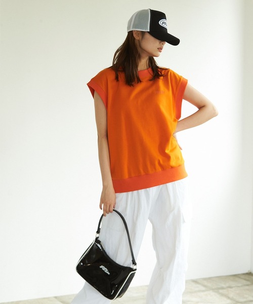 PBLIM(ページボーイリム)の「PAGEBOYLIM/エナメルバック(ハンドバッグ・レディース・ホワイト/ブラック・FREE)」の4枚目の写真