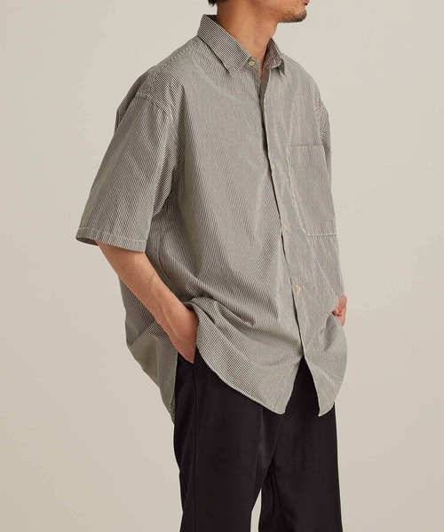 ADAM ET ROPE'(アダムエロペ)の「ビッグシルエット レギュラーカラー アソート HSシャツ(シャツ/ブラウス・メンズ・ネイビー/ブルー系その他・M/L)」の2枚目の写真