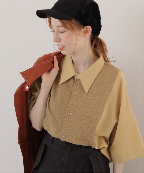 DOUBLE NAME（ダブルネーム）の「ショート丈異素材シャツ（シャツ/ブラウス・レディース・ブラック/イエロー/キナリ・FREE）」の3枚目の写真