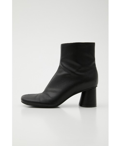 SLY(スライ)の「MINIMAL ROUND TOE BOOTS ミニマル ラウンドトゥ ブーツ(ブーツ・レディース・ブラック/シルバー・SMALL/MEDIUM/LARGE)」の5枚目の写真
