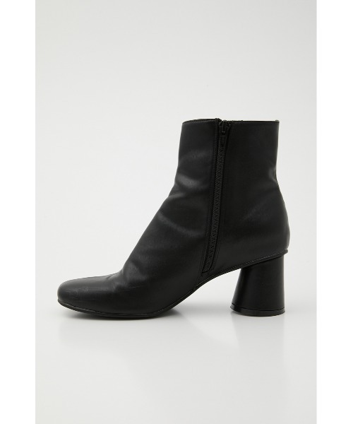 SLY(スライ)の「MINIMAL ROUND TOE BOOTS ミニマル ラウンドトゥ ブーツ(ブーツ・レディース・ブラック/シルバー・SMALL/MEDIUM/LARGE)」の17枚目の写真