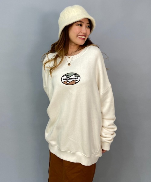 BILLABONG（ビラボン）の「BILLABONG/ビラボン  ビッグシルエット/オーバーサイズ/無地ワンポイントロゴスウェット  BC014-003（スウェット・レディース・ホワイト/ブラック・M/L）」の3枚目の写真