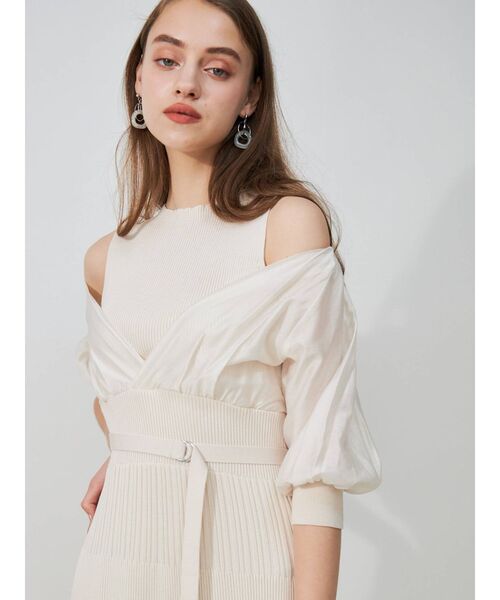 MERCURYDUO（マーキュリーデュオ）の「異素材ドッキングフレアニットワンピース（ワンピース・レディース・ベージュ/ネイビー/アイボリー/ベビーピンク・SMALL/MEDIUM）」の15枚目の写真