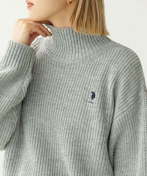 U.S. POLO ASSN.（ユーエスポロアッスン）の「U.S. POLO ASSN. /ユーエスポロアッスン 別注 ワンポイント刺繍 ルーズタートルネックニットプルオーバー（ニット/セーター・レディース・ブラック/アイボリー/ピンク系/ライム/ダークグレー/コバルトブルー/ベージュ/イエロー/カーキ/テラコッタ/アッシュグレー・FREE）」の20枚目の写真