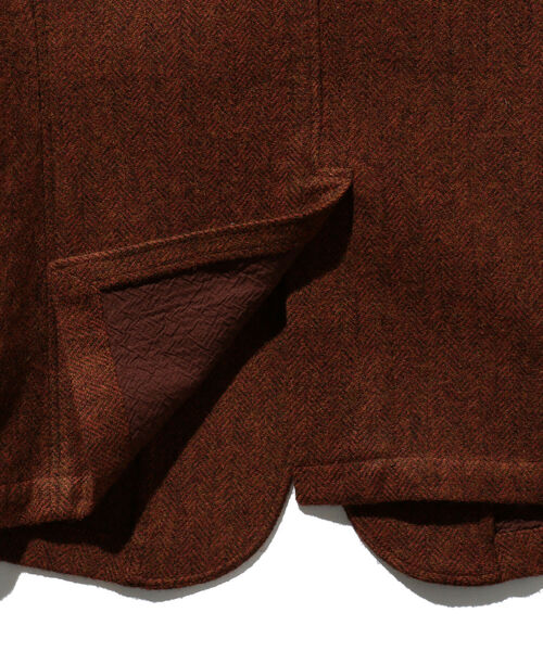 BEAMS PLUS(ビームスプラス)の「BEAMS PLUS / ウール コットン ヘリンボーン 3ボタン ジャケット(テーラードジャケット・メンズ・オリーブ/オレンジ/ブラウン・S/M/L/XL)」の18枚目の写真
