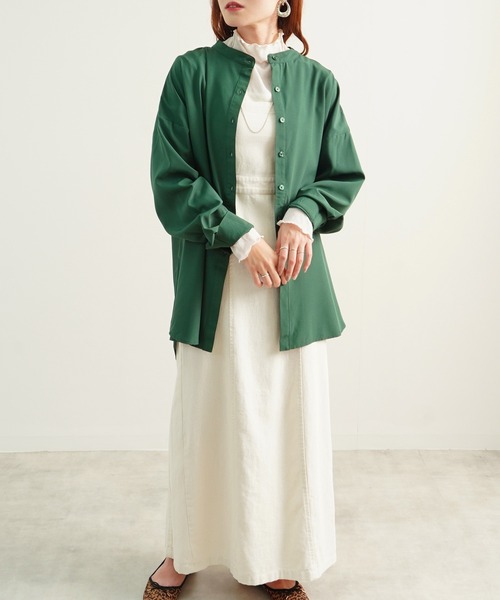 Fizz（フィズ）の「【Fizz/フィズ】　スパンブロードBACKフリルシャツ（シャツ/ブラウス・レディース・オフホワイト/ブラック/グリーン・M）」の4枚目の写真