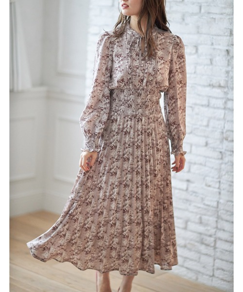 tocco closet(トッコ クローゼット)の「りぼん付きウエストシャーリングニュアンスフラワープリントプリーツワンピース(ワンピース・レディース・ピンク系その他/グレー・M)」の21枚目の写真