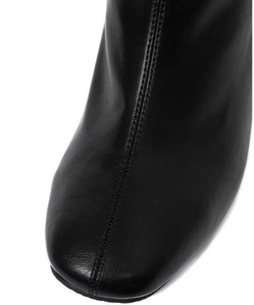 REZOY(リゾイ)の「【22AW新作】【REZOY】ヴィーガンレザーソフトストレッチショートブーツ(ブーツ・レディース・ダークブラウン/ブラック/アイボリー・L/M/S)」の10枚目の写真