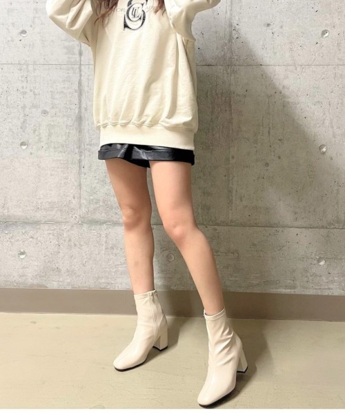 REZOY(リゾイ)の「【22AW新作】【REZOY】ヴィーガンレザーソフトストレッチショートブーツ(ブーツ・レディース・ダークブラウン/ブラック/アイボリー・L/M/S)」の14枚目の写真