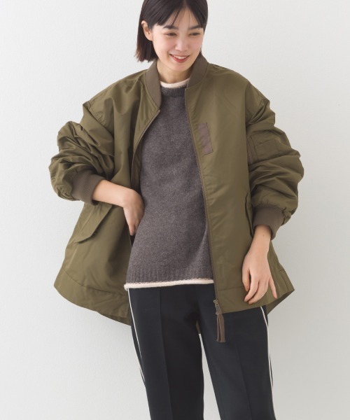 OMNES（オムネス）の「ナイロンAライン裾ボリュームブルゾン（ブルゾン・レディース・カーキ/ブラック・FREE）」の15枚目の写真