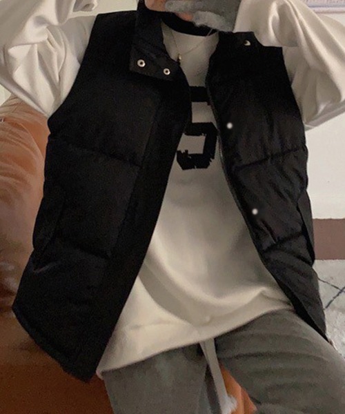 Chaco closet（チャコ クローゼット）の「スタンドカラー中綿ベスト（ダウンベスト・レディース・ブラック/ホワイト・FREE）」の11枚目の写真