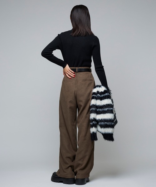 Narcissus（ナルシス）の「【Narcissus】シンプルタートルニット（ニット/セーター・レディース・ブラック/レッド/ライム・FREE）」の5枚目の写真