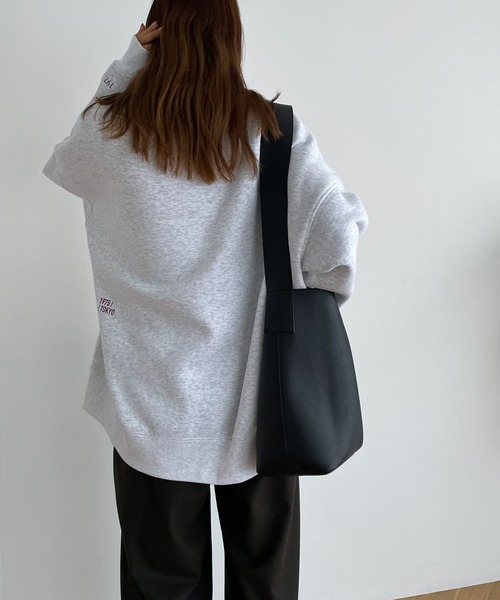 1975 tokyo(イチキューナナゴートーキョー)の「1975 TOKYO(1975 トーキョー) "TOPANGA"裏起毛クルーネックトレーナー(スウェット・レディース・グレー/ホワイト/ブラック・X-LARGE/LARGE)」の18枚目の写真